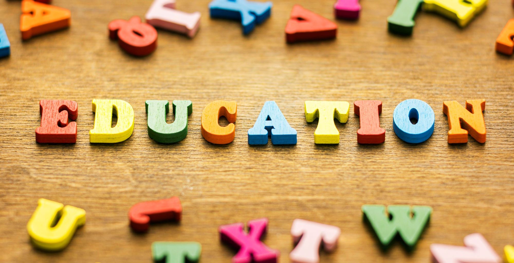 【橙子AI智能英语】--提前布局，为孩子规划英语学习